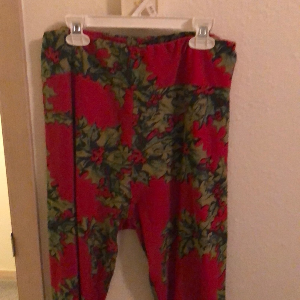 Lularoe TC Christmas leggings